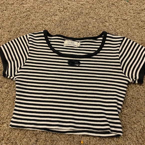 GUESS STRIPED CROPPED TEE SMALL - Picture 1 of 5